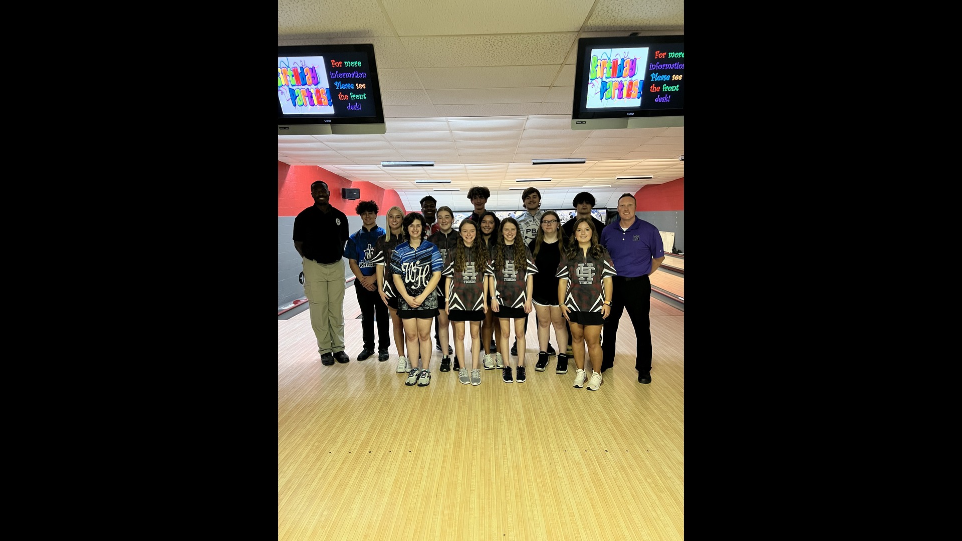 Bethel Bowling Squads Hold Evaluation Tournament